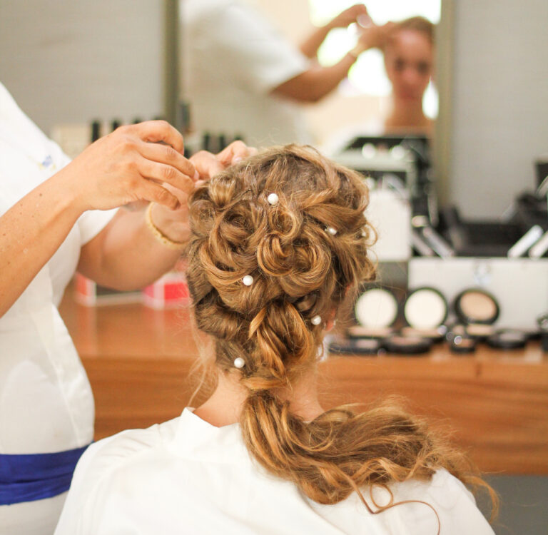 Coiffure Mariage Des Idées Pour Des Cheveux Détachés Mi Longs 8471